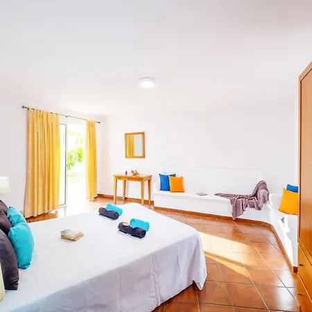 Holiday Home In Gale Near Golden Beaches Vila Albufeira